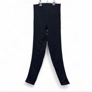 Women’s Black high-rise legging size xs